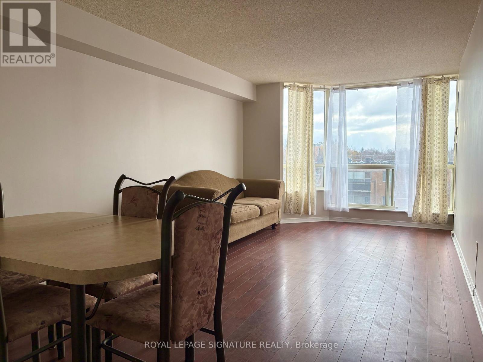 501 - 309 Major Mackenzie Drive E, Richmond Hill, Ontario  L4C 9V5 - Photo 5 - N12917268