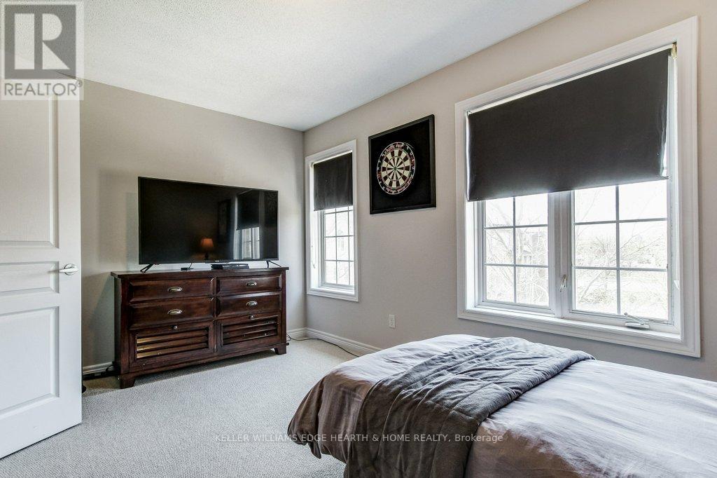 4262 Ingram Common, Burlington (Shoreacres), Ontario  L7L 0C4 - Photo 25 - W12917248