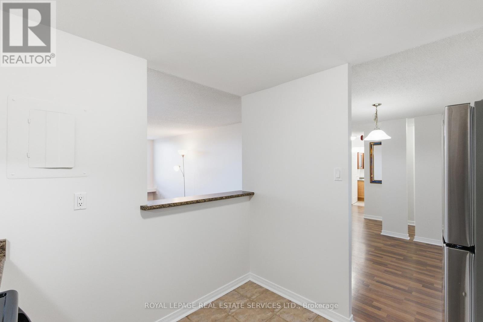 904 - 6720 Glen Erin Drive, Mississauga, Ontario  L5N 3K8 - Photo 15 - W12917272