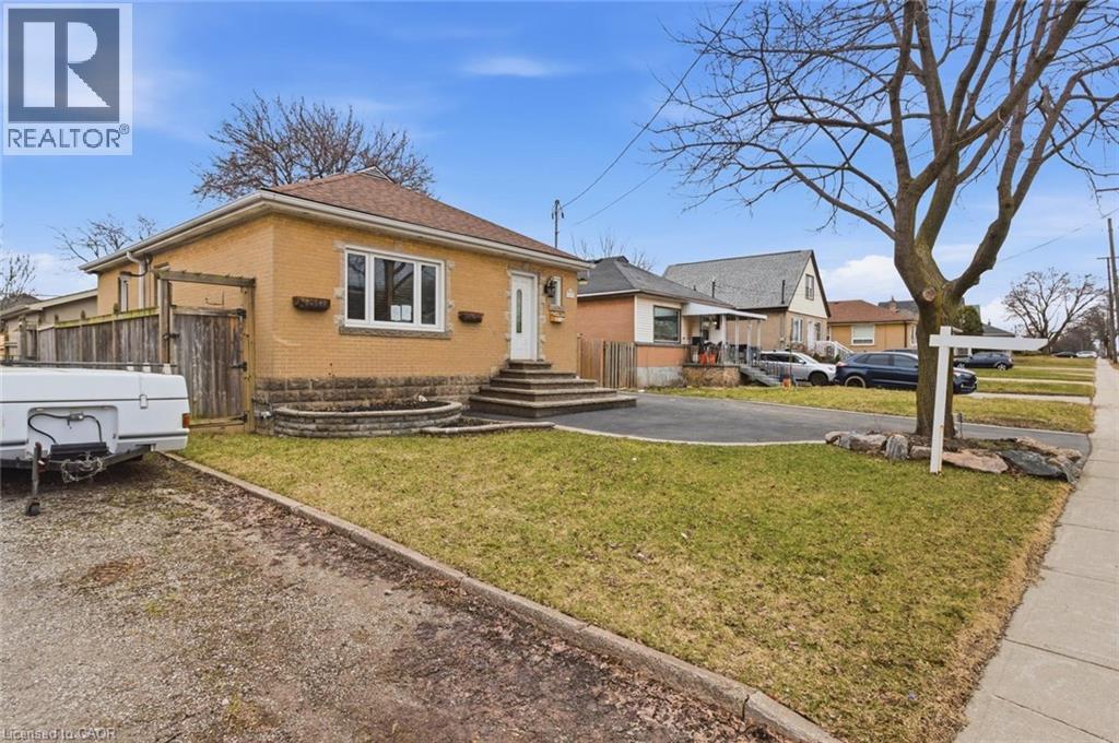 627 Upper Sherman Avenue, Hamilton, Ontario  L8V 3M4 - Photo 3 - 40814401