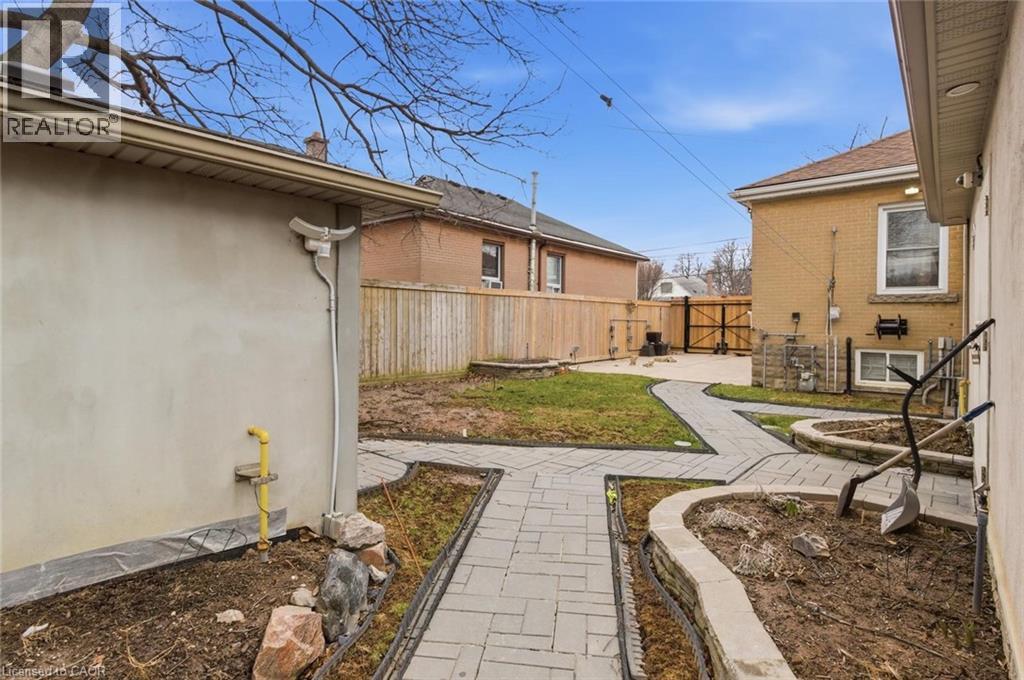 627 Upper Sherman Avenue, Hamilton, Ontario  L8V 3M4 - Photo 38 - 40814401