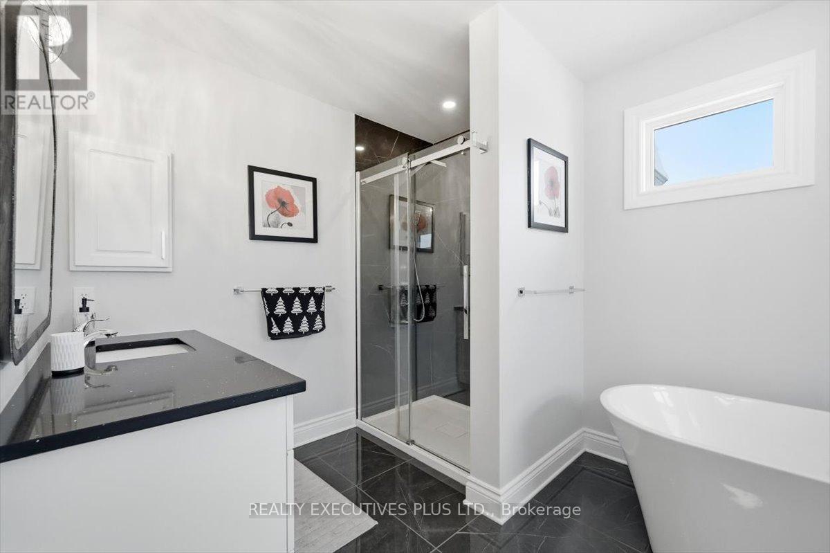 1082 Docteur Corbeil Boulevard, Clarence-Rockland, Ontario  K4K 0E9 - Photo 23 - X12673010