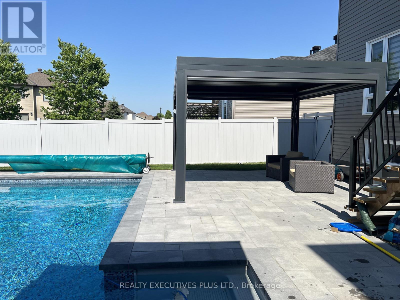 1082 Docteur Corbeil Boulevard, Clarence-Rockland, Ontario  K4K 0E9 - Photo 38 - X12673010