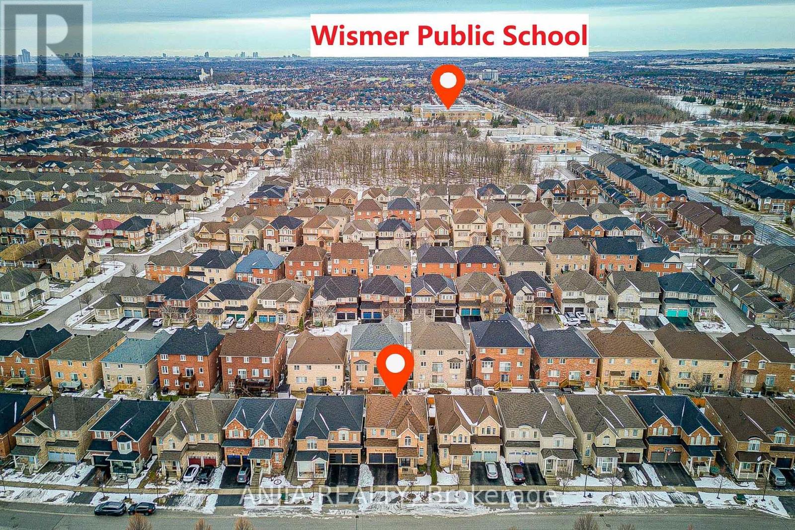 74 Hammersly Boulevard, Markham, Ontario L6E 0L1 - Photo 5 - N12890820