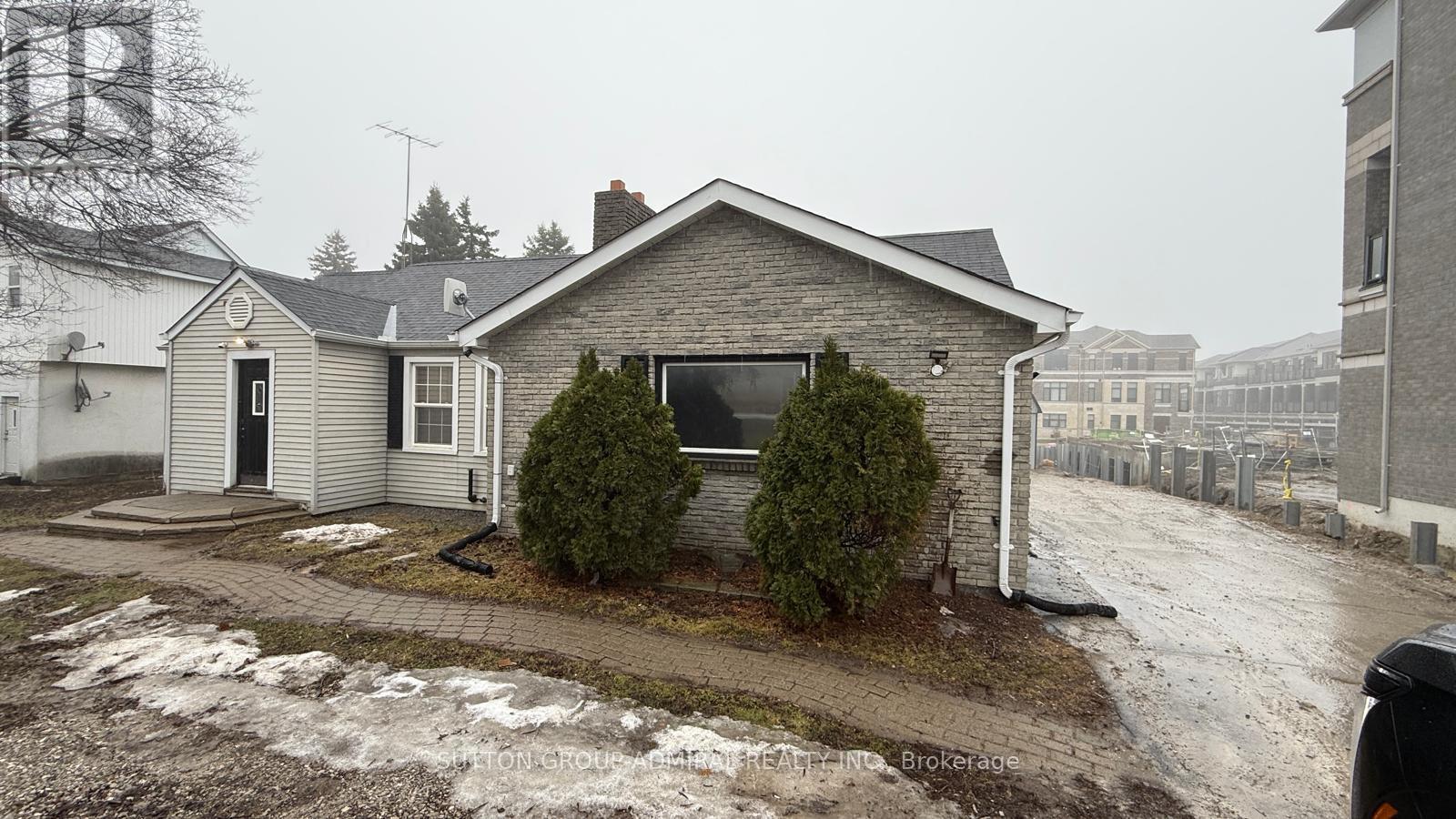 1551 19th Avenue, Richmond Hill, Ontario  L4S 0N9 - Photo 3 - N12854412