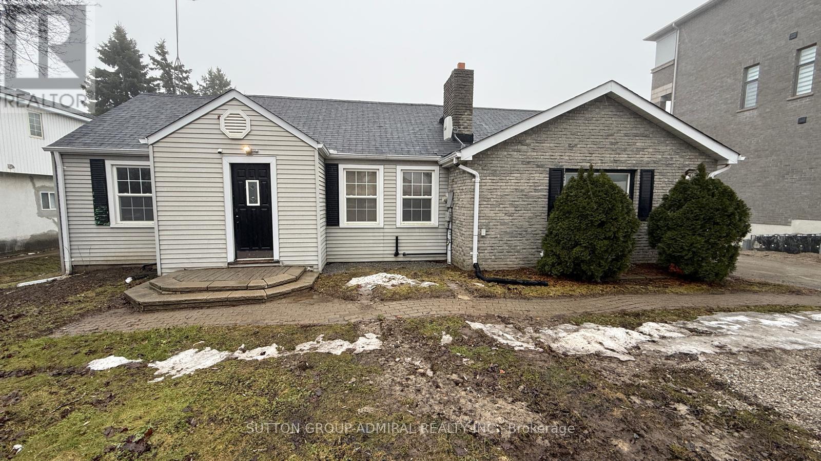 1551 19th Avenue, Richmond Hill, Ontario  L4S 0N9 - Photo 2 - N12854412