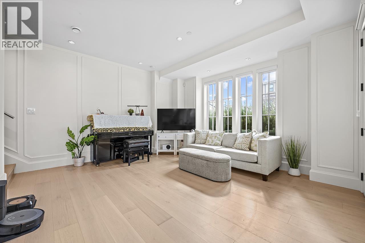 986 Renfrew Street, Vancouver, British Columbia  V5K 4B8 - Photo 6 - R3103225