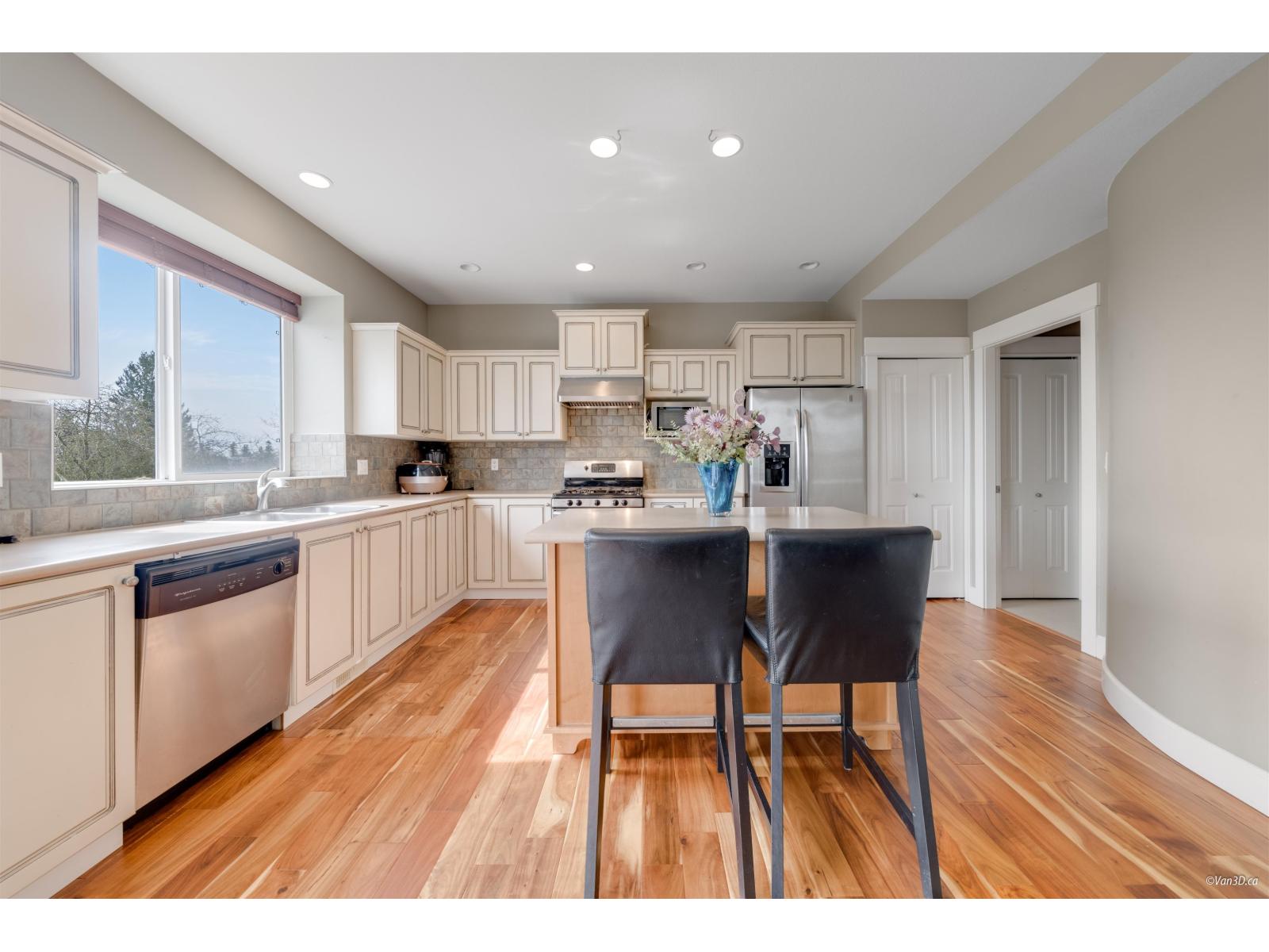 19846 69a Avenue, Langley, British Columbia  V2Y 3A9 - Photo 10 - R3103287