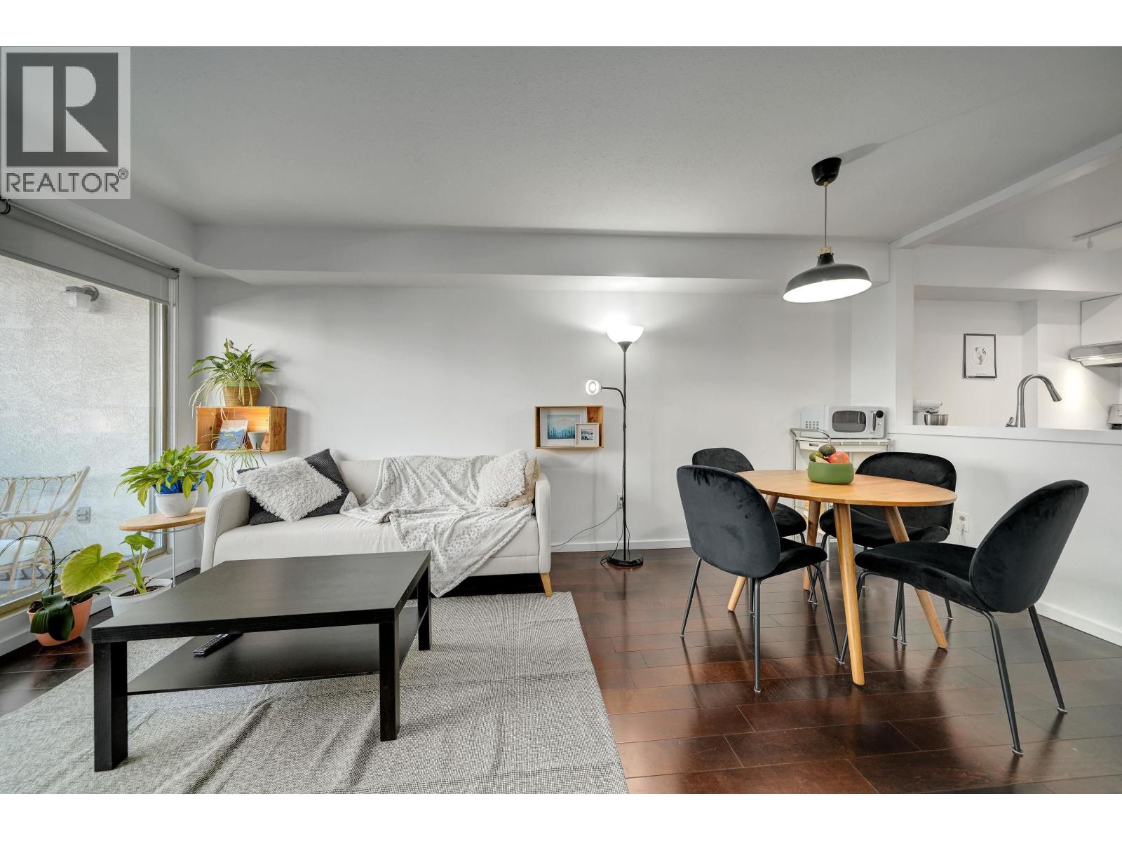 210 1099 E Broadway, Vancouver, British Columbia  V5T 1Y5 - Photo 4 - R3102876