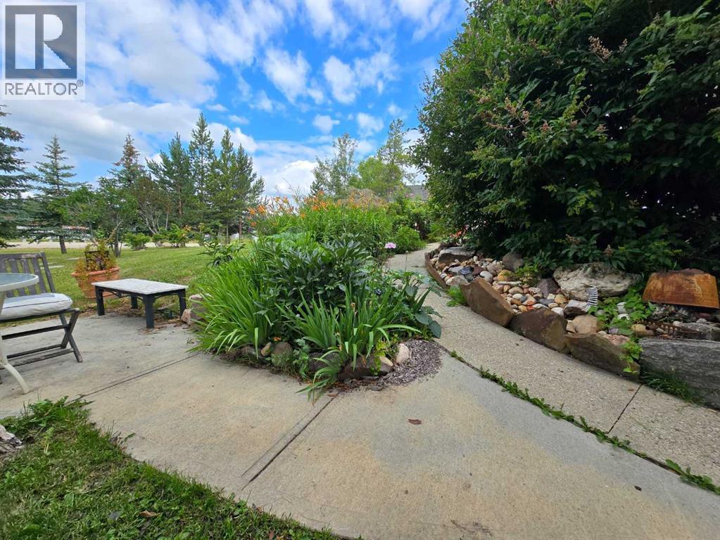 109 Main Street,, 57115 Range Road 80, Rochfort Bridge, Alberta  T0E 1Y0 - Photo 12 - A2245389