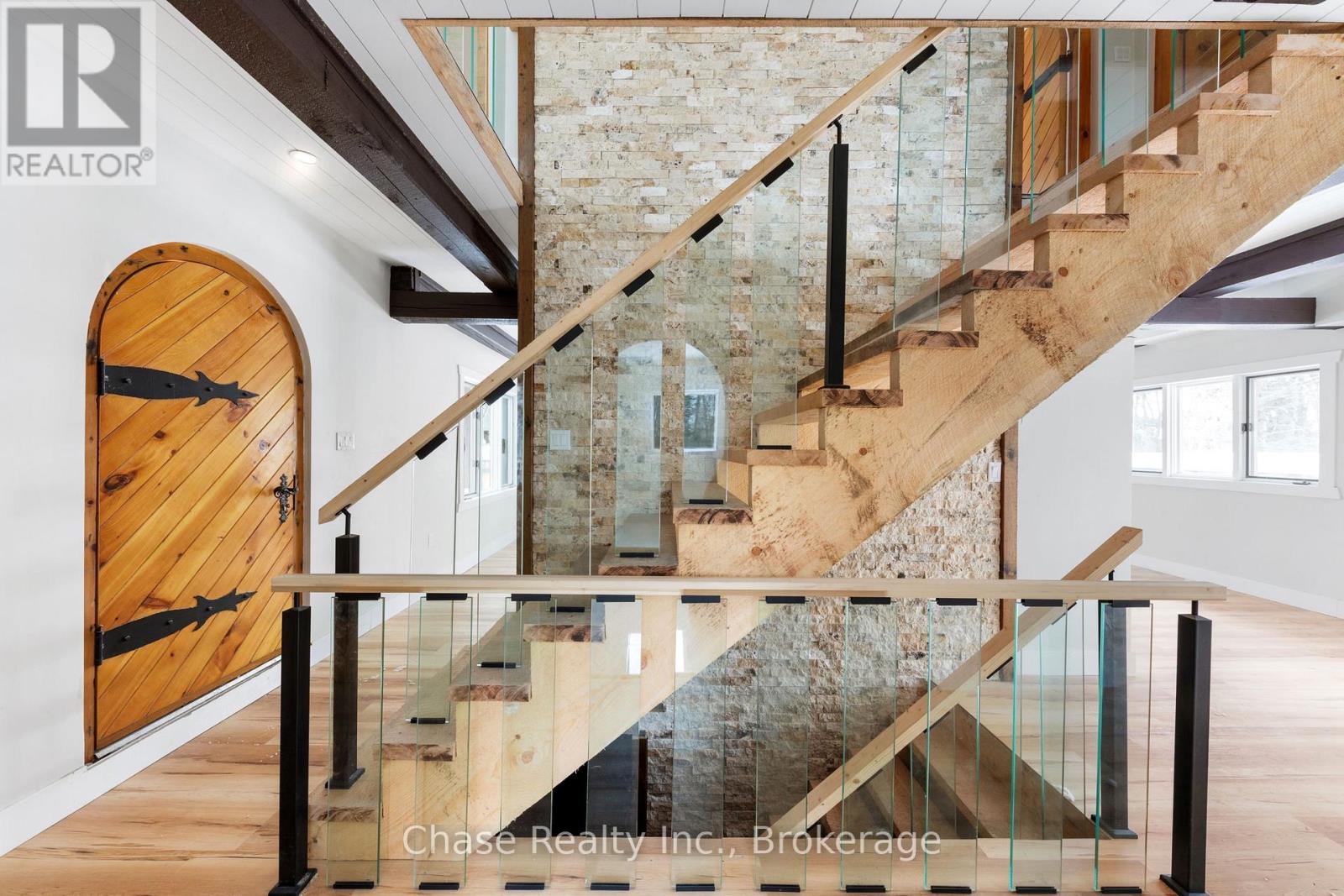 878 Deer Lake Rd Road, Huntsville, Ontario  P0B 1L0 - Photo 10 - X12917302