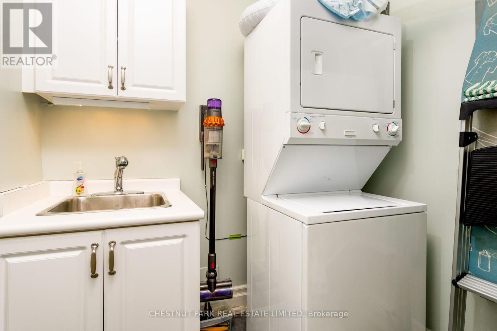 804 - 21 Burkebrook Place, Toronto, Ontario  M4G 0A2 - Photo 30 - C12917276