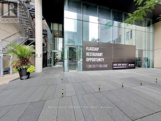 602 - 224 King Street W, Toronto, Ontario  M5H 0A6 - Photo 4 - C12917306