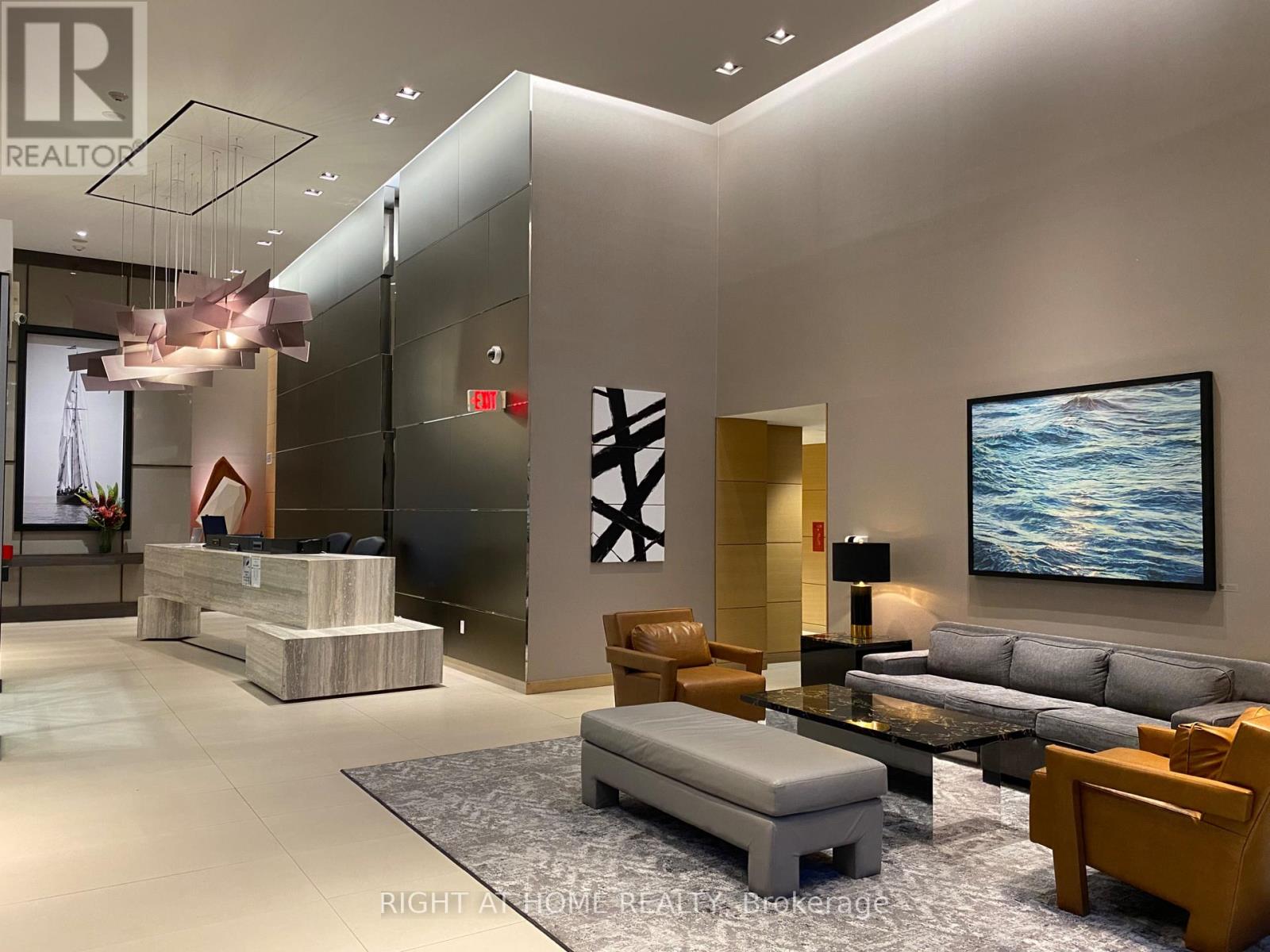 528 - 39 QUEENS QUAY E, Toronto, Ontario