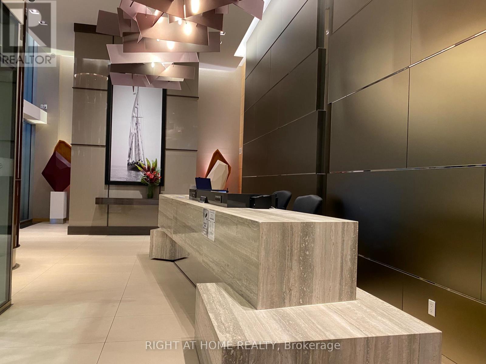 528 - 39 Queens Quay E, Toronto, Ontario  M5E 0A5 - Photo 13 - C12917308