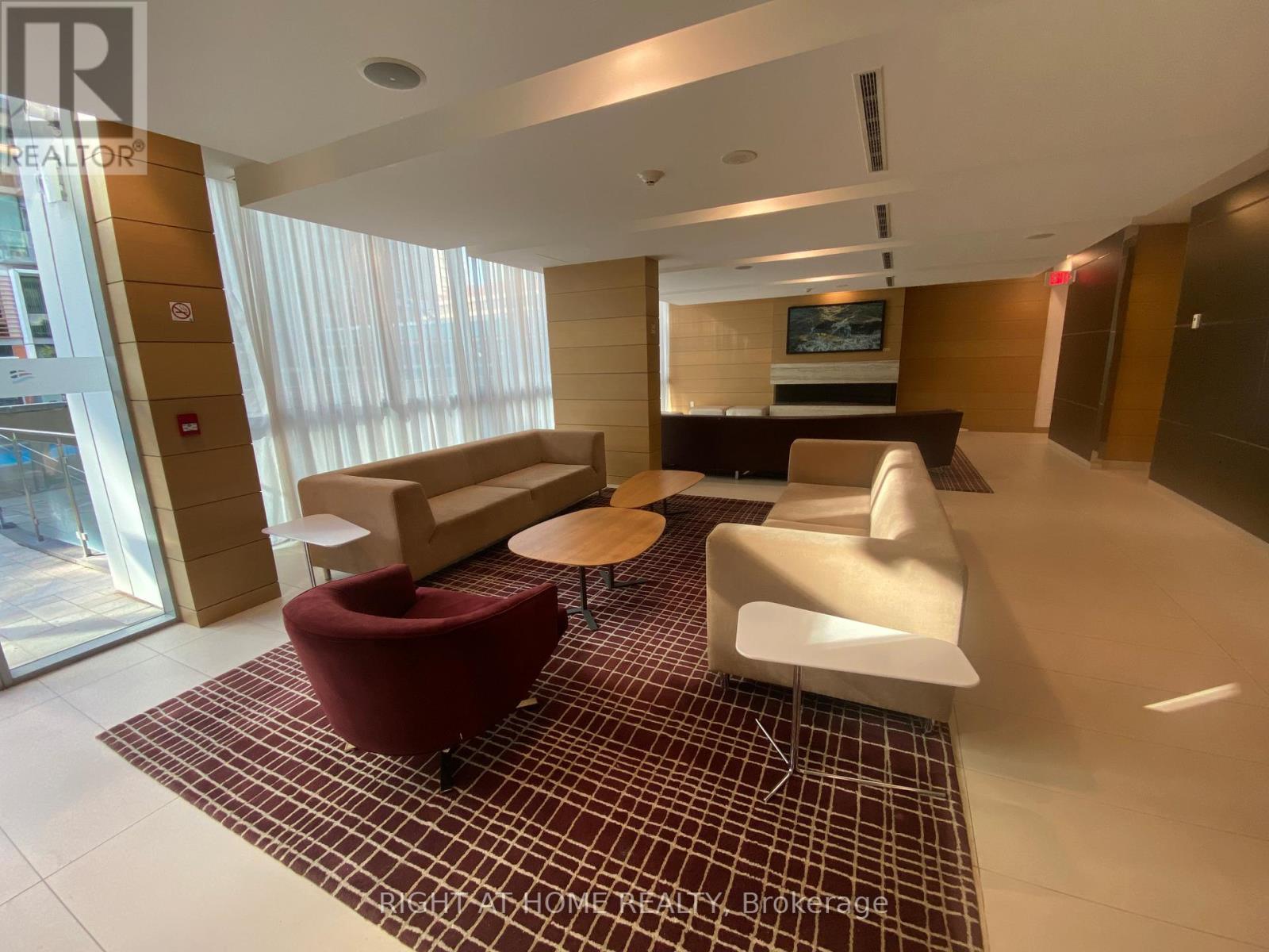 528 - 39 Queens Quay E, Toronto, Ontario  M5E 0A5 - Photo 18 - C12917308