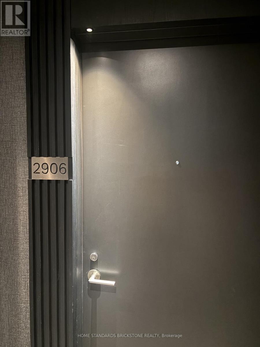 110 Broadway Avenue, Toronto, Ontario  M4P 1V7 - Photo 2 - C12917352