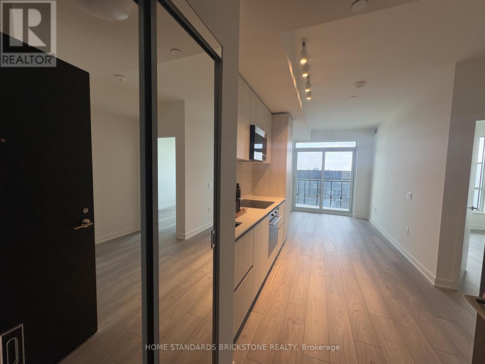 110 Broadway Avenue, Toronto, Ontario  M4P 1V7 - Photo 4 - C12917352