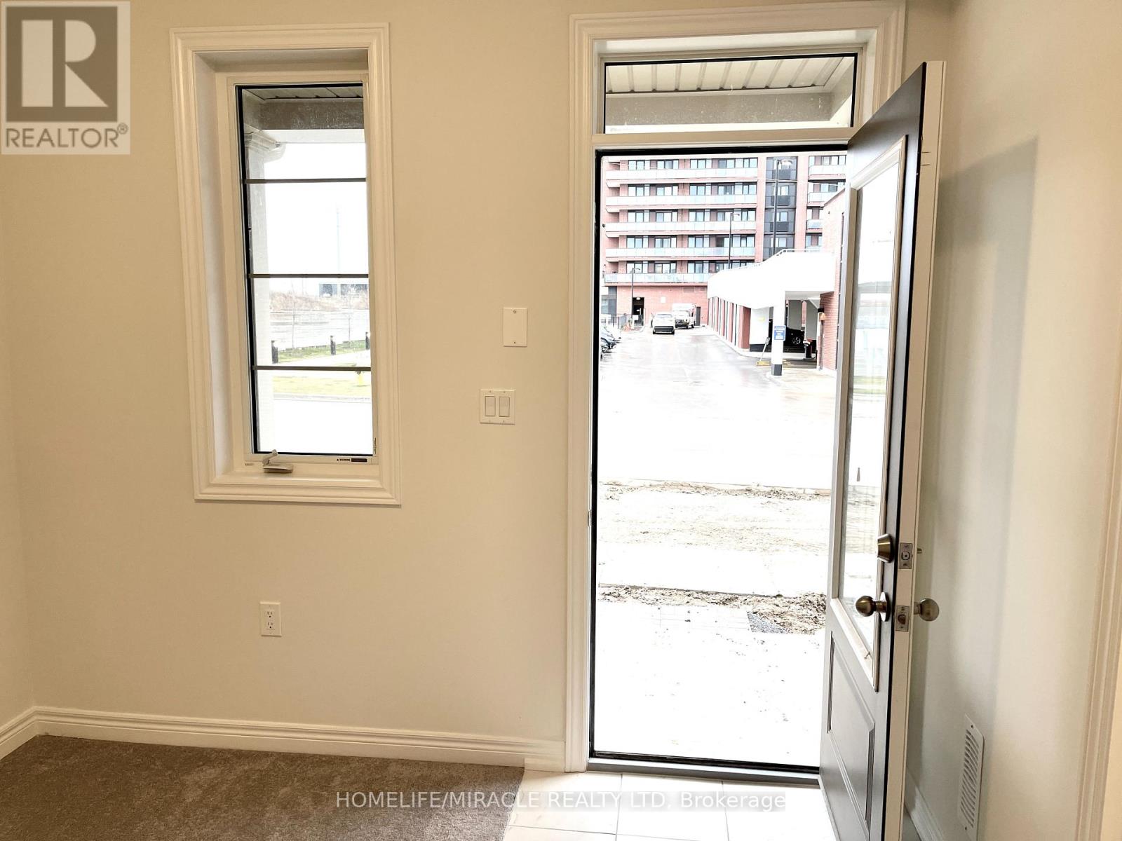 103 Air Dancer Crescent, Oshawa, Ontario  L1L 0V3 - Photo 9 - E12917300