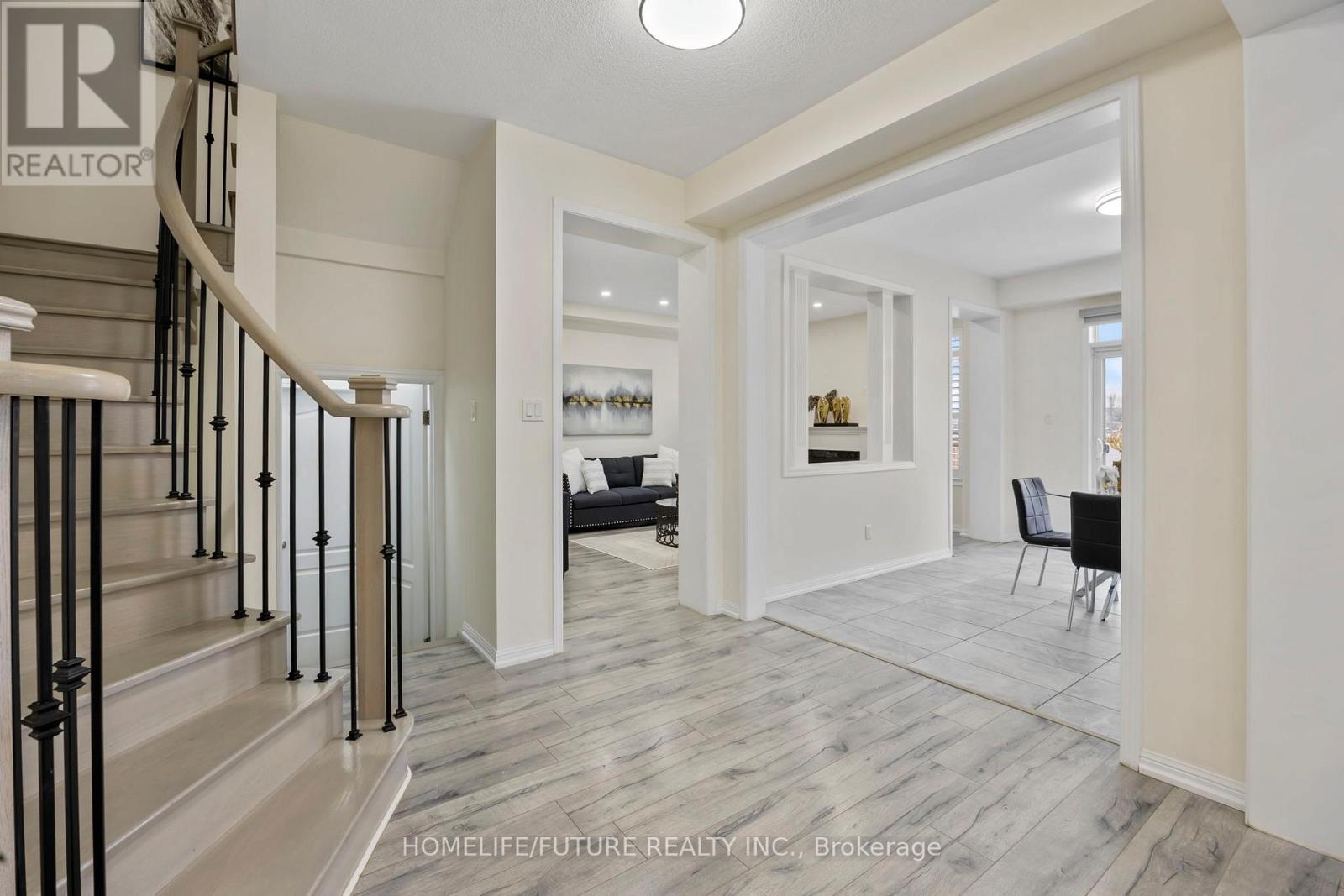 97 Hurst Drive, Ajax, Ontario  L1T 0N9 - Photo 12 - E12917346