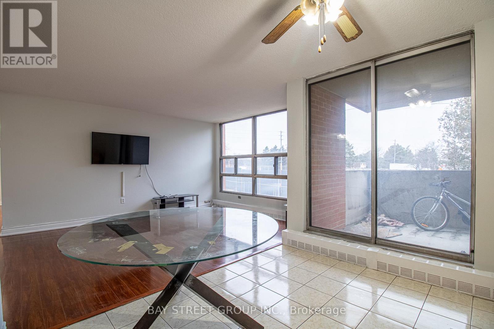 210 - 1705 Mccowan Road, Toronto, Ontario  M1S 4L2 - Photo 5 - E12917356