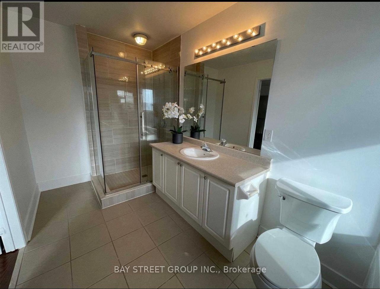 7 Raymond Bartlett Ave Avenue, Markham, Ontario  L3R 5C9 - Photo 12 - N12917296