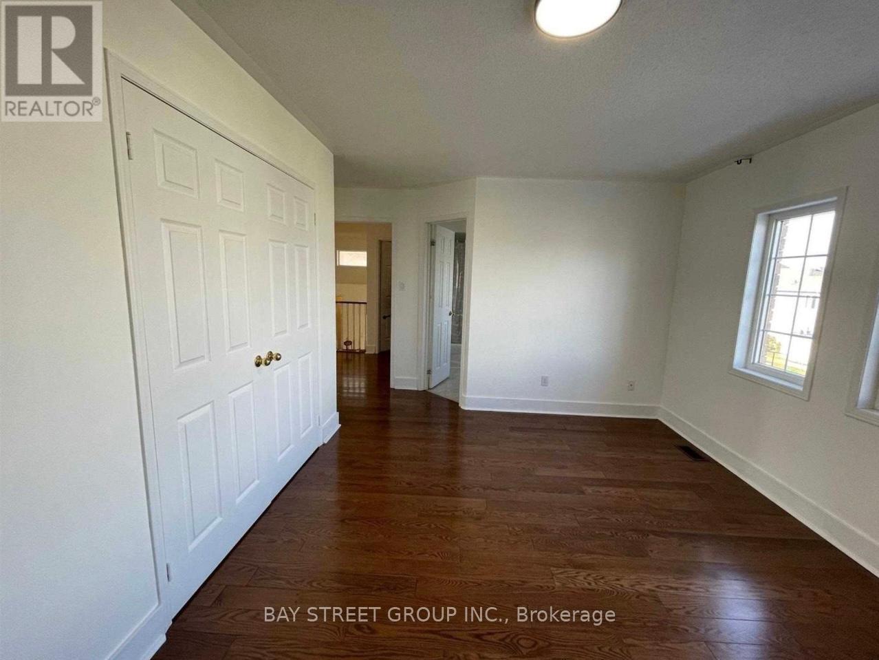 7 Raymond Bartlett Ave Avenue, Markham, Ontario  L3R 5C9 - Photo 9 - N12917296