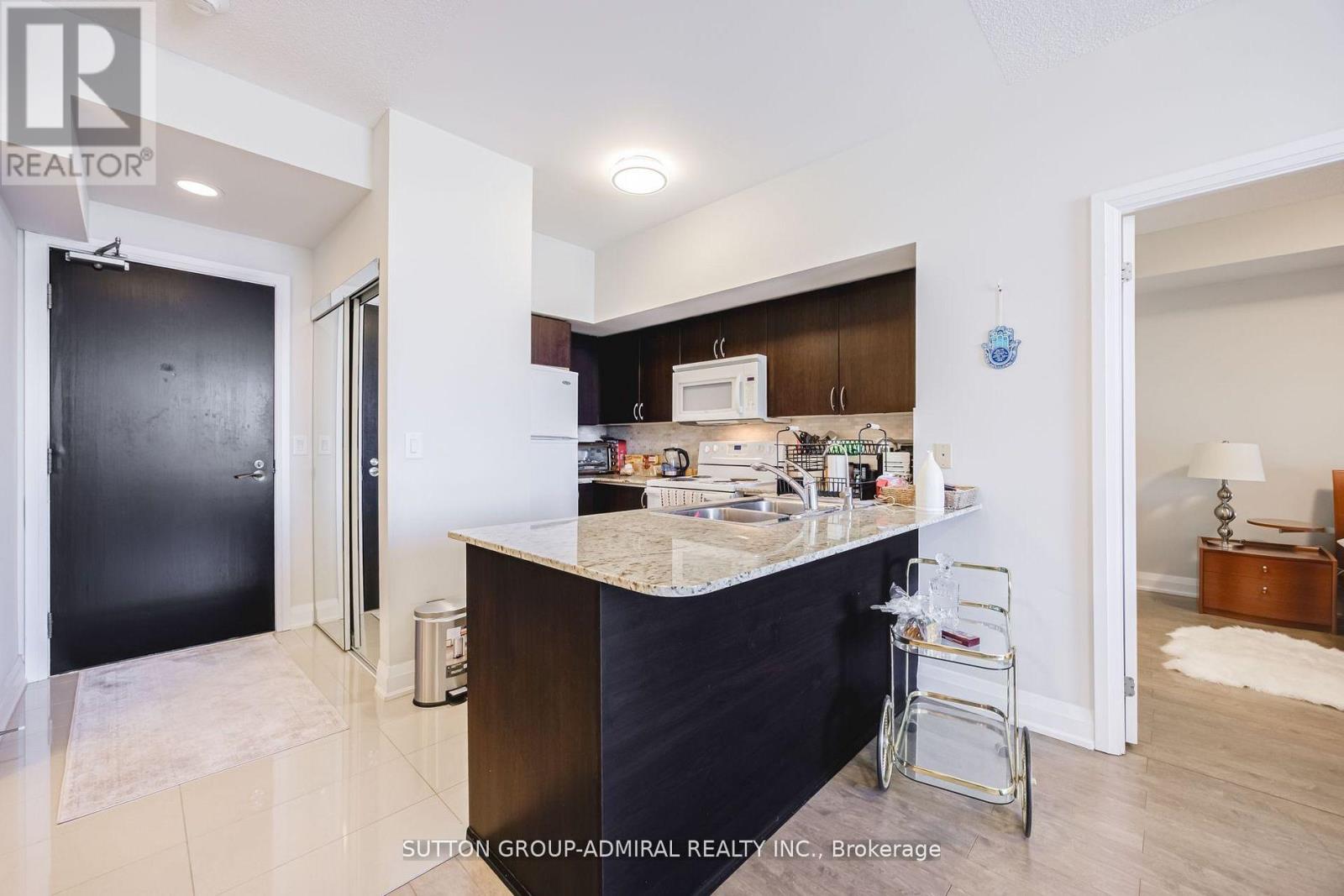 618 - 20 North Park Road, Vaughan, Ontario  L4J 0G7 - Photo 12 - N12917320