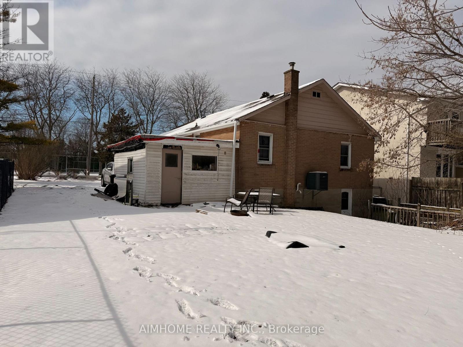 271 Rouge Hills Drive, Toronto, Ontario  M1C 2Z2 - Photo 3 - E12915578