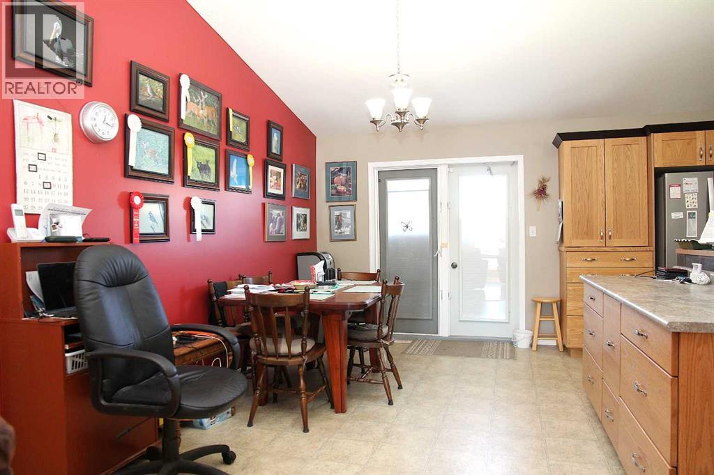 128 2 Avenue Se, Marshall, Saskatchewan  S0M 1R0 - Photo 5 - A2291388