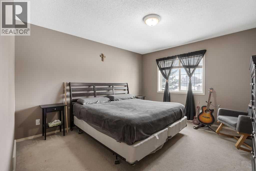 19 Sienna Park Crescent SW, Calgary, Alberta  T3H 5H4 - Photo 25 - A2294385