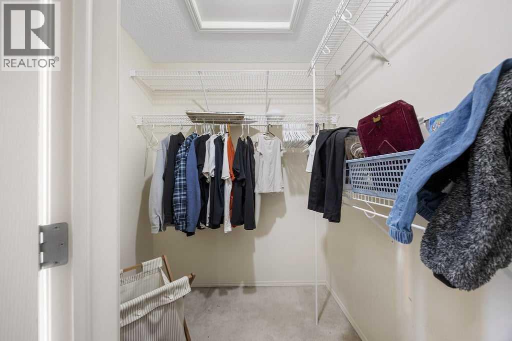 19 Sienna Park Crescent SW, Calgary, Alberta  T3H 5H4 - Photo 26 - A2294385