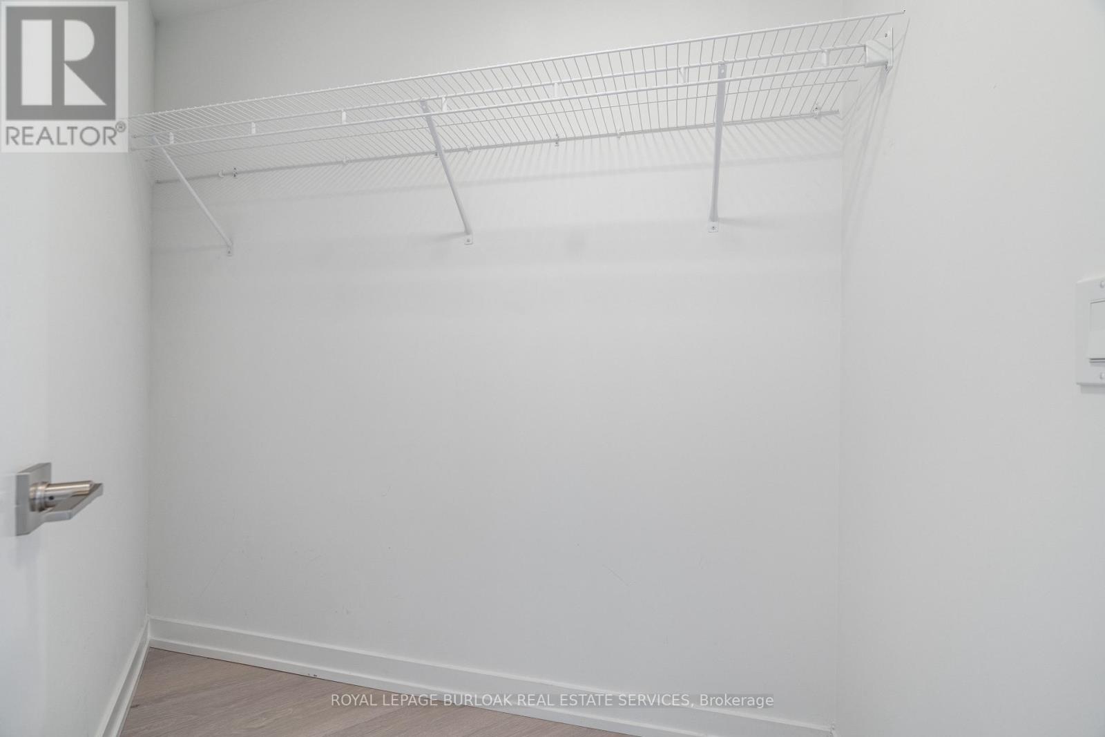 251 - 2501 Saw Whet Boulevard, Oakville, Ontario  L6M 5N2 - Photo 11 - W12917294