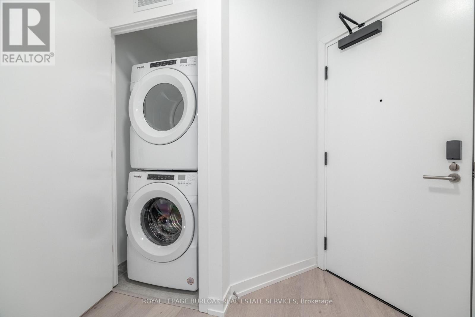 251 - 2501 Saw Whet Boulevard, Oakville, Ontario  L6M 5N2 - Photo 21 - W12917294