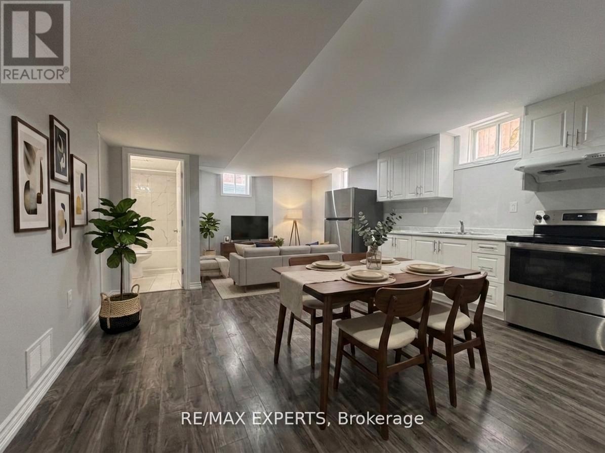 Lower - 3 Torraville Street, Brampton, Ontario  L6R 0Y5 - Photo 4 - W12917304