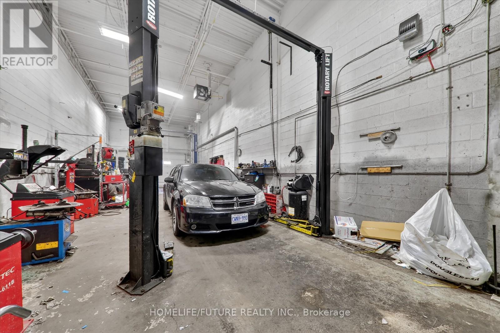 8 - 6160 Netherhart Road, Mississauga, Ontario  L5T 2G6 - Photo 14 - W12917316