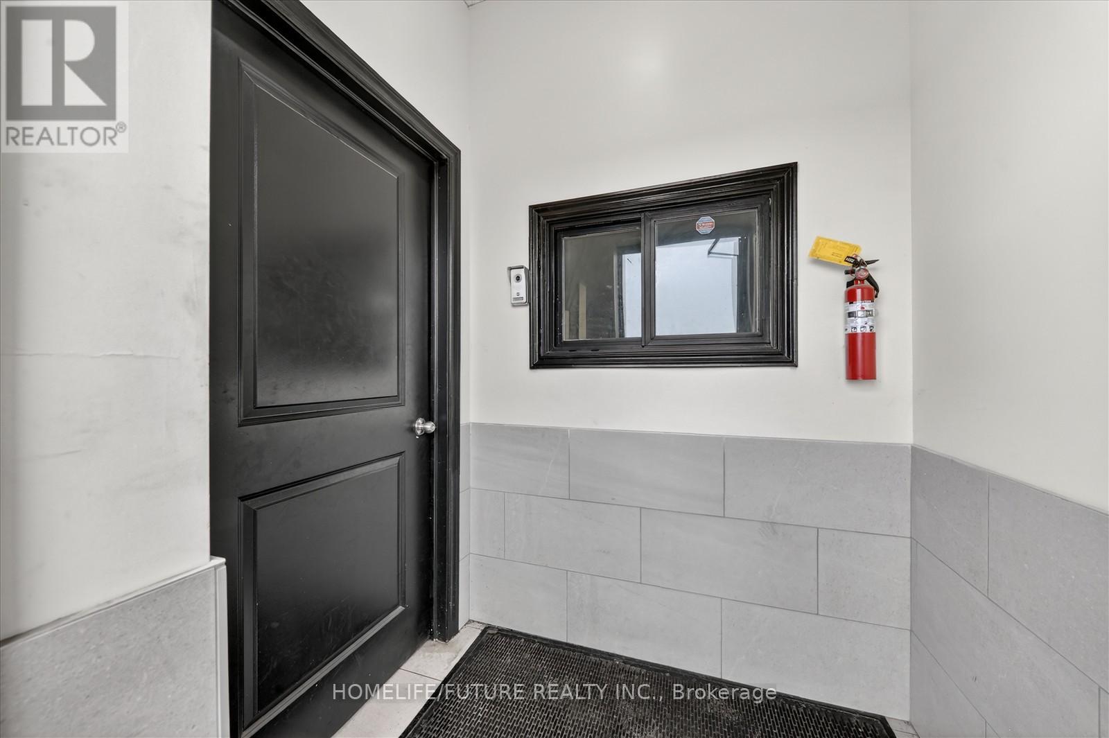 8 - 6160 Netherhart Road, Mississauga, Ontario  L5T 2G6 - Photo 8 - W12917316