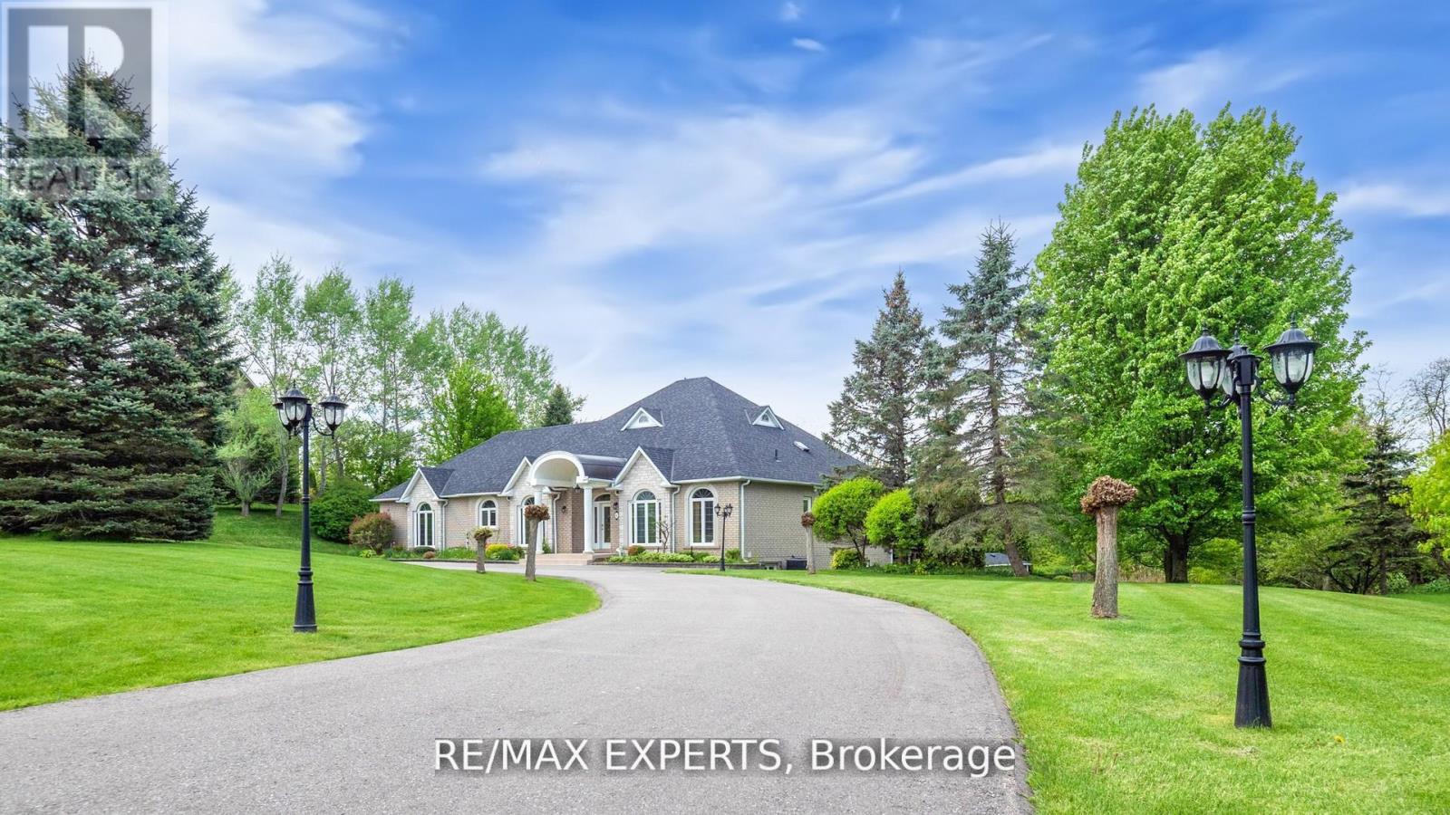 6 OVERLOOK RIDGE, Caledon, Ontario