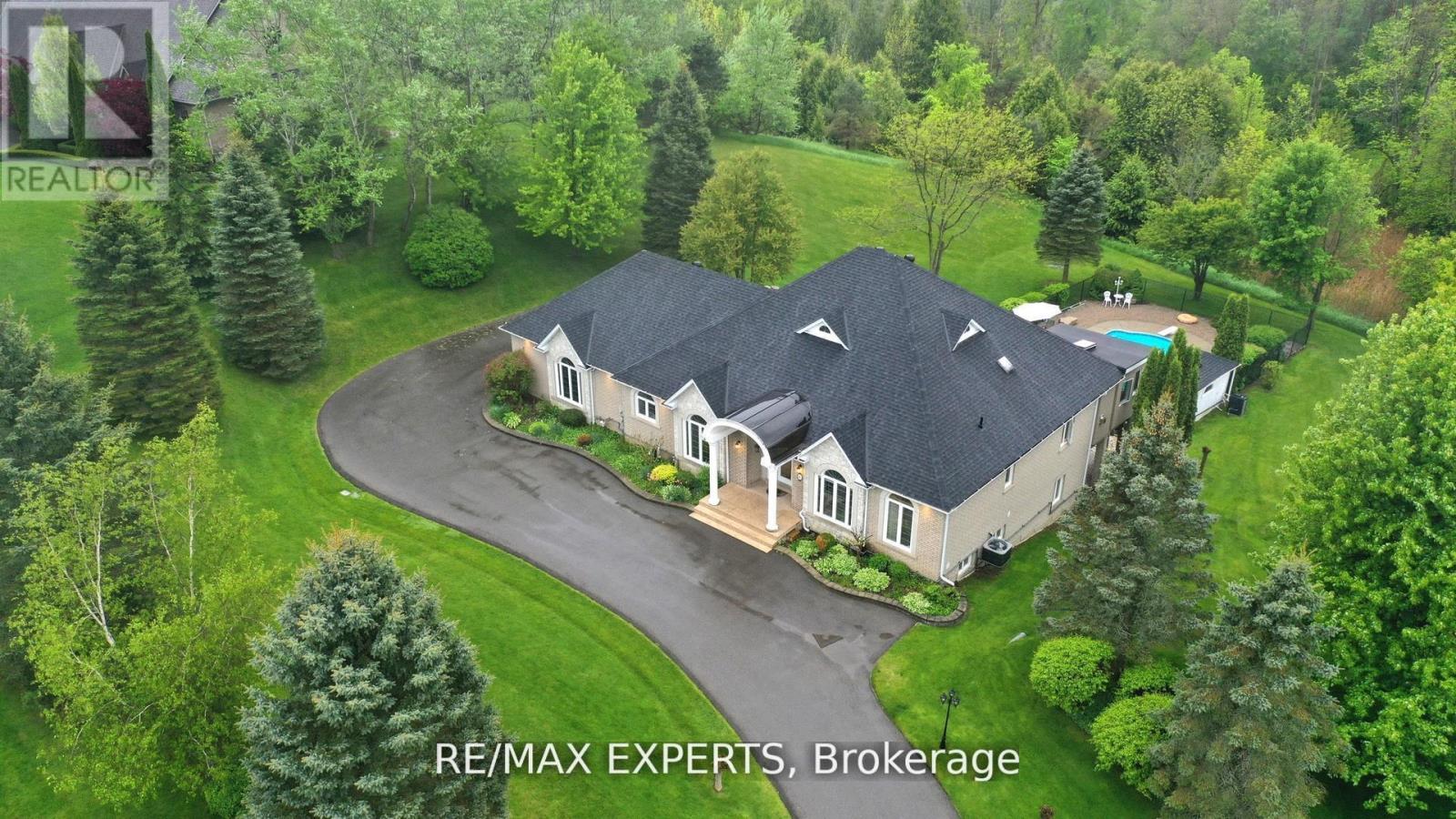 6 Overlook Ridge, Caledon, Ontario  L7E 0C1 - Photo 47 - W12917318