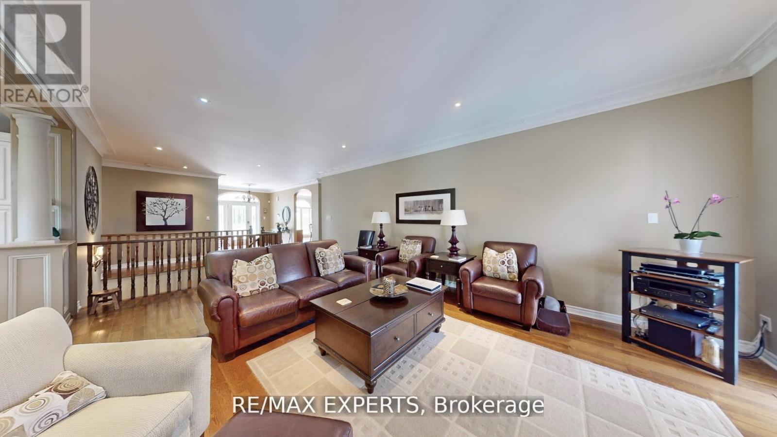 6 Overlook Ridge, Caledon, Ontario  L7E 0C1 - Photo 5 - W12917318