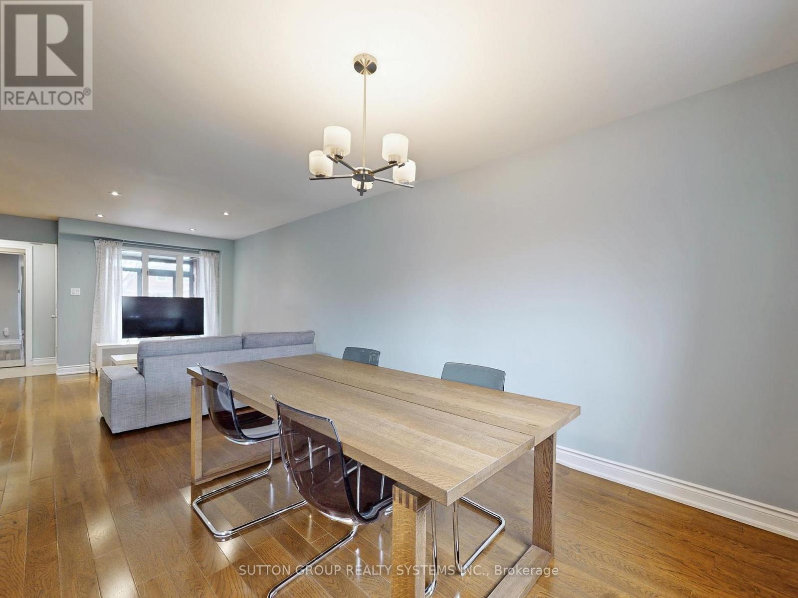 3279 Pilcom Crescent, Mississauga, Ontario  L5B 3X5 - Photo 10 - W12917330