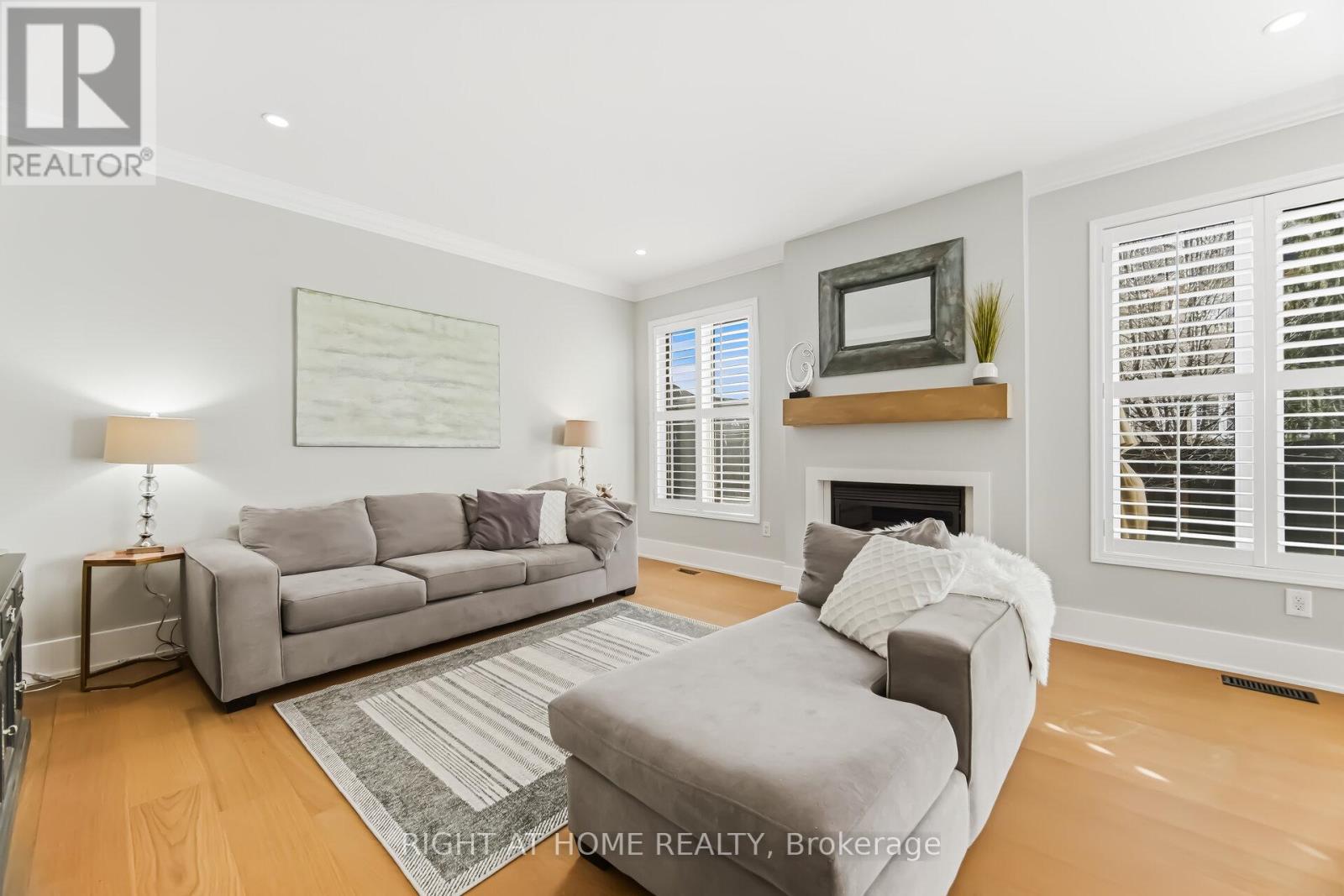 277 Potts Terrace, Milton, Ontario  L9T 0X6 - Photo 11 - W12917348