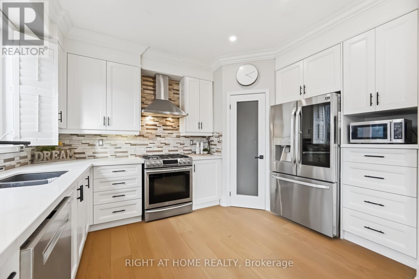 277 Potts Terrace, Milton, Ontario  L9T 0X6 - Photo 15 - W12917348