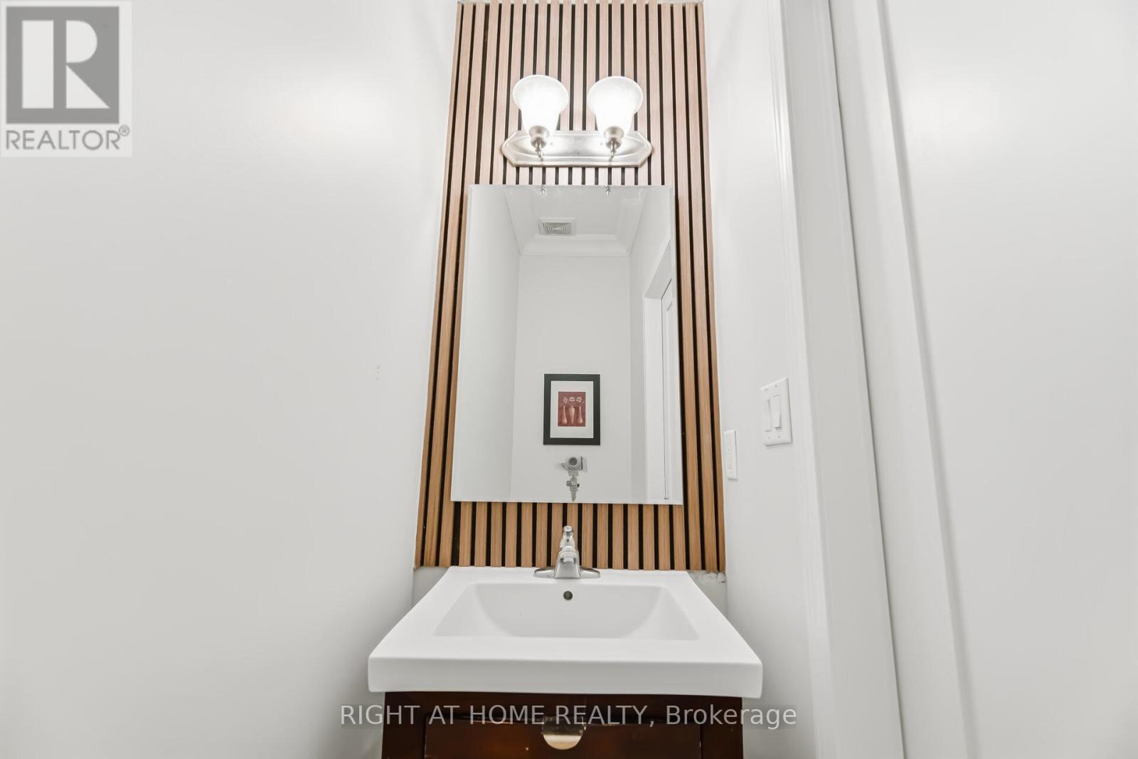 277 Potts Terrace, Milton, Ontario  L9T 0X6 - Photo 18 - W12917348