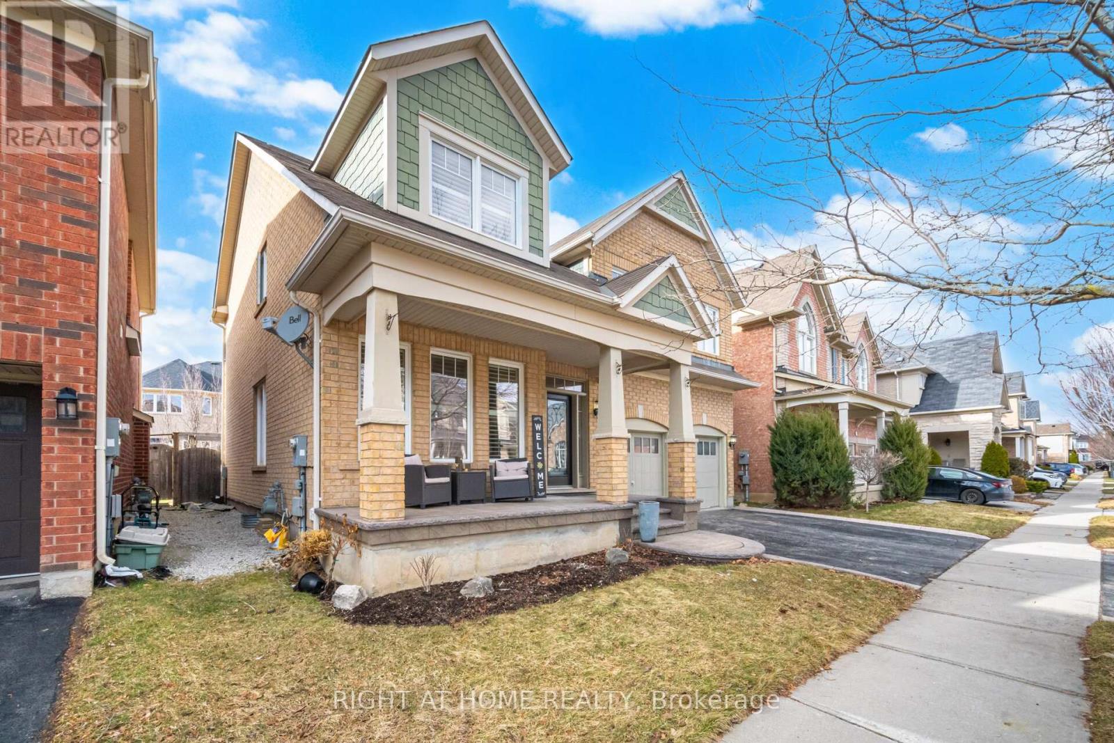 277 Potts Terrace, Milton, Ontario  L9T 0X6 - Photo 3 - W12917348