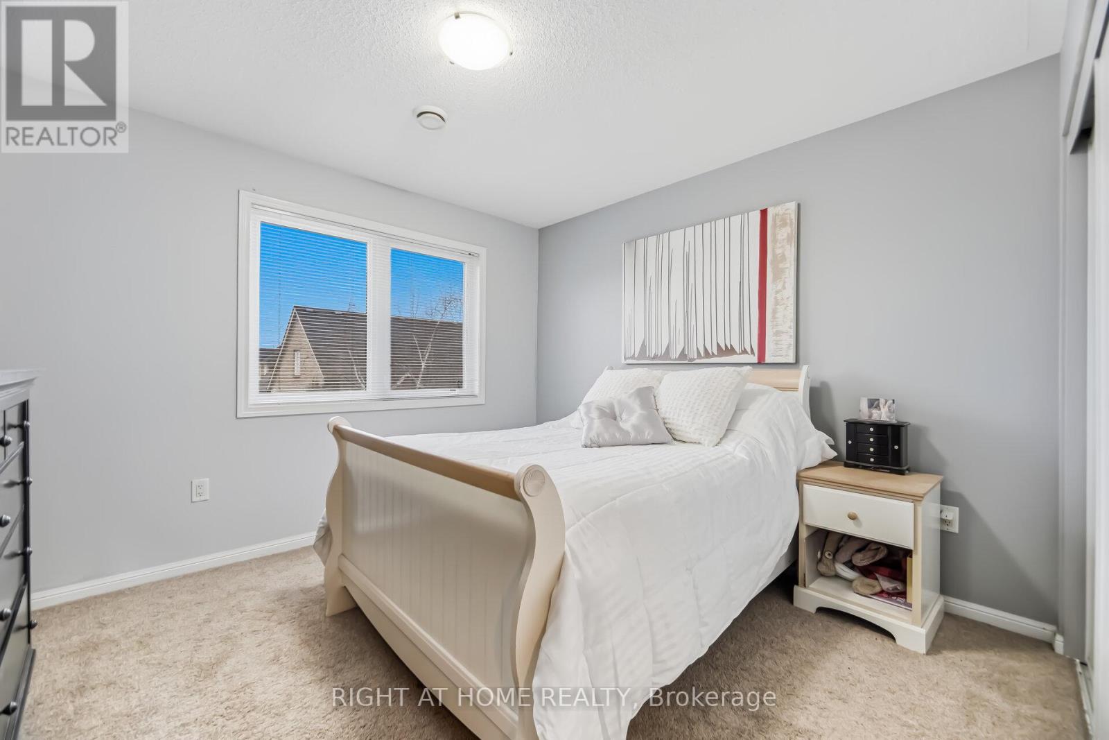 277 Potts Terrace, Milton, Ontario  L9T 0X6 - Photo 34 - W12917348