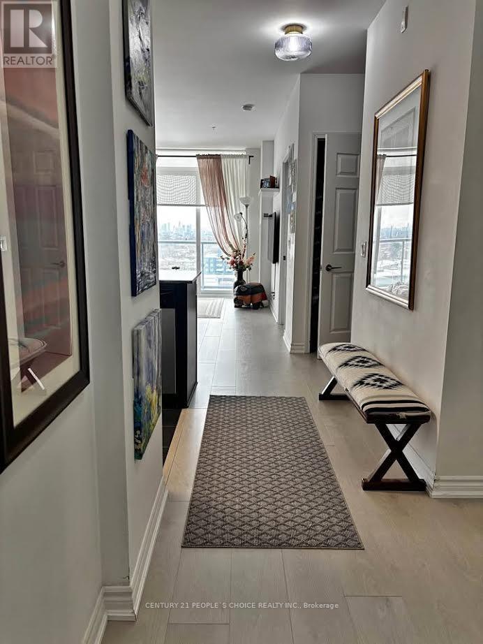 1107 - 15 James Finlay Way, Toronto, Ontario  M3M 0B3 - Photo 2 - W12917360