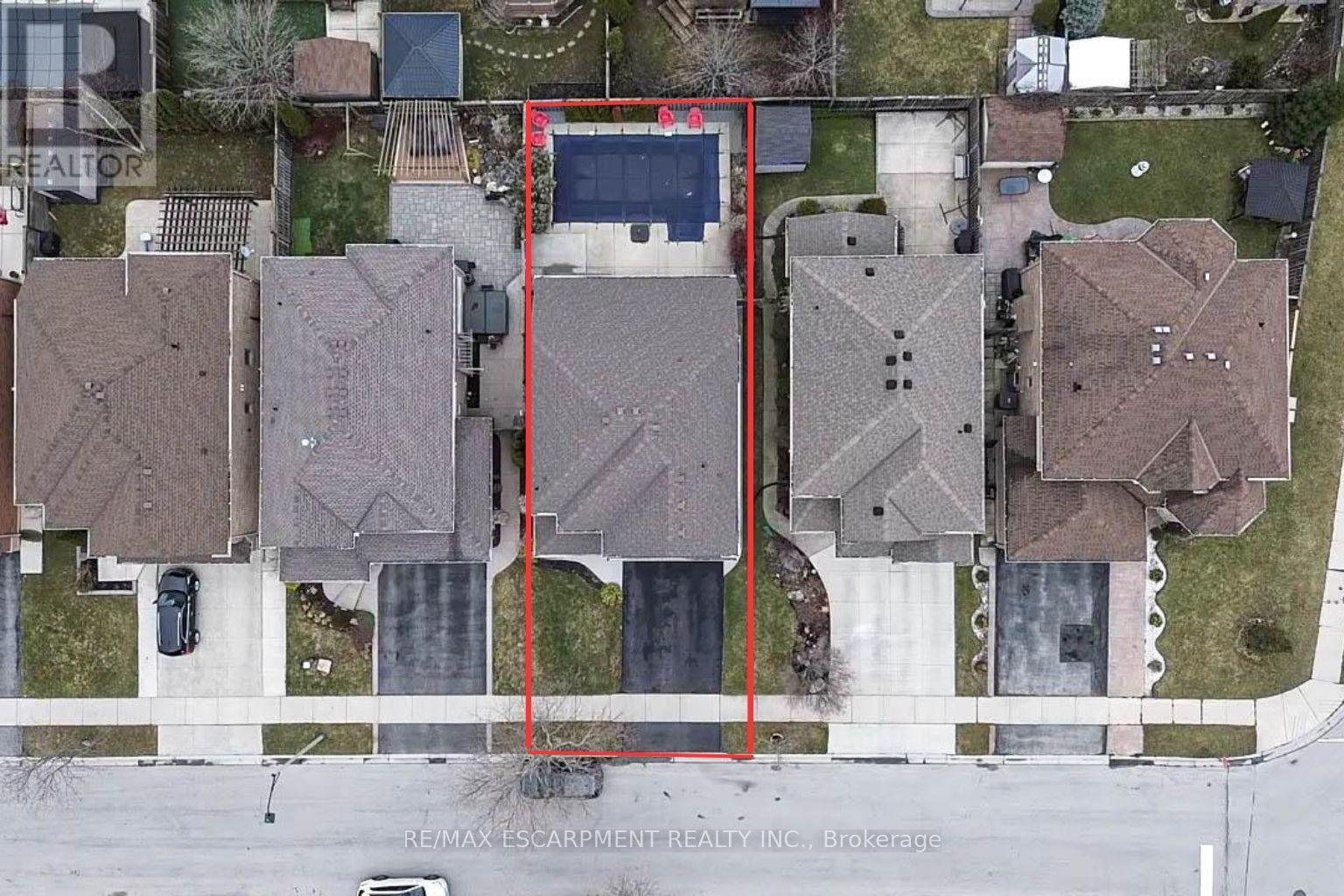 139 Bocelli Crescent, Hamilton, Ontario  L0R 1P0 - Photo 33 - X12917310