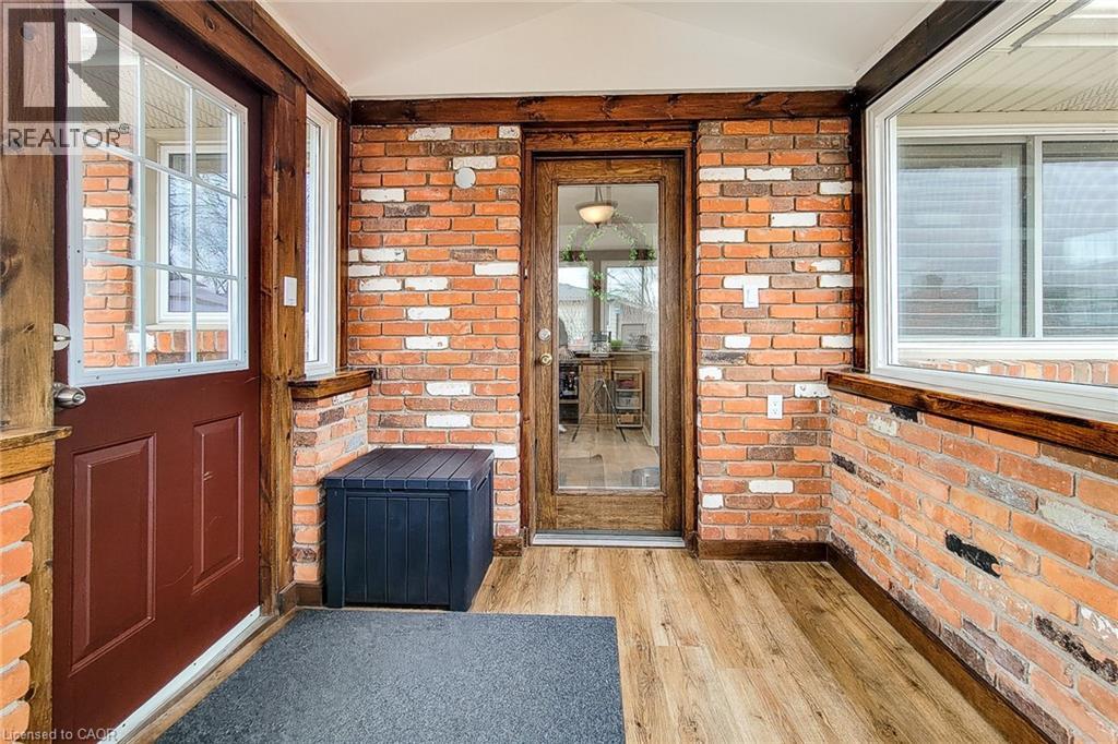 2 Ashwood Court, Hamilton, Ontario  L8E 3E1 - Photo 25 - 40814034