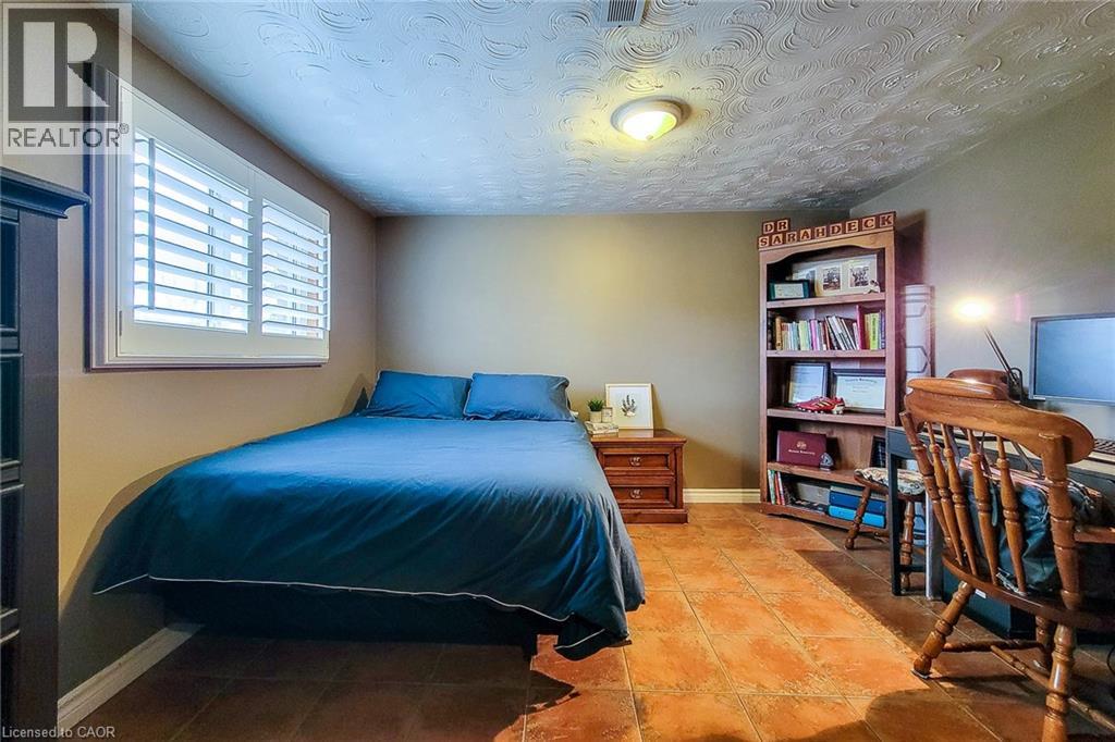 2 Ashwood Court, Hamilton, Ontario  L8E 3E1 - Photo 41 - 40814034